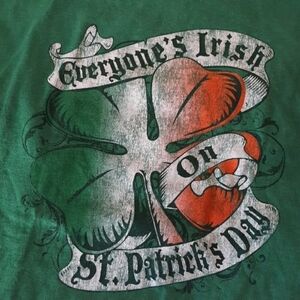 St.Patricks Day Irish XL green March shirt